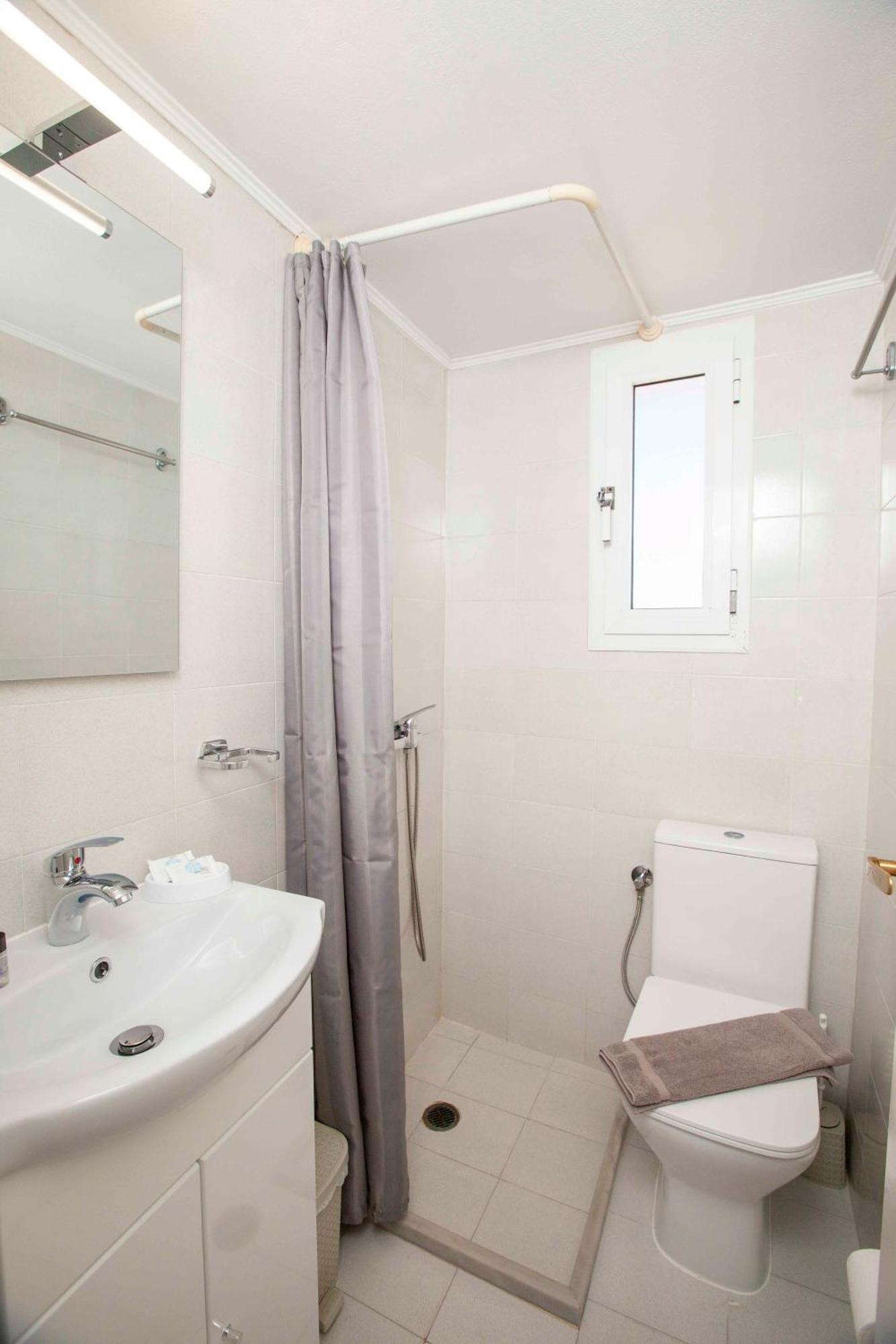 Kontogoni Rooms เอลาฟอนนิซอส ภายนอก รูปภาพ